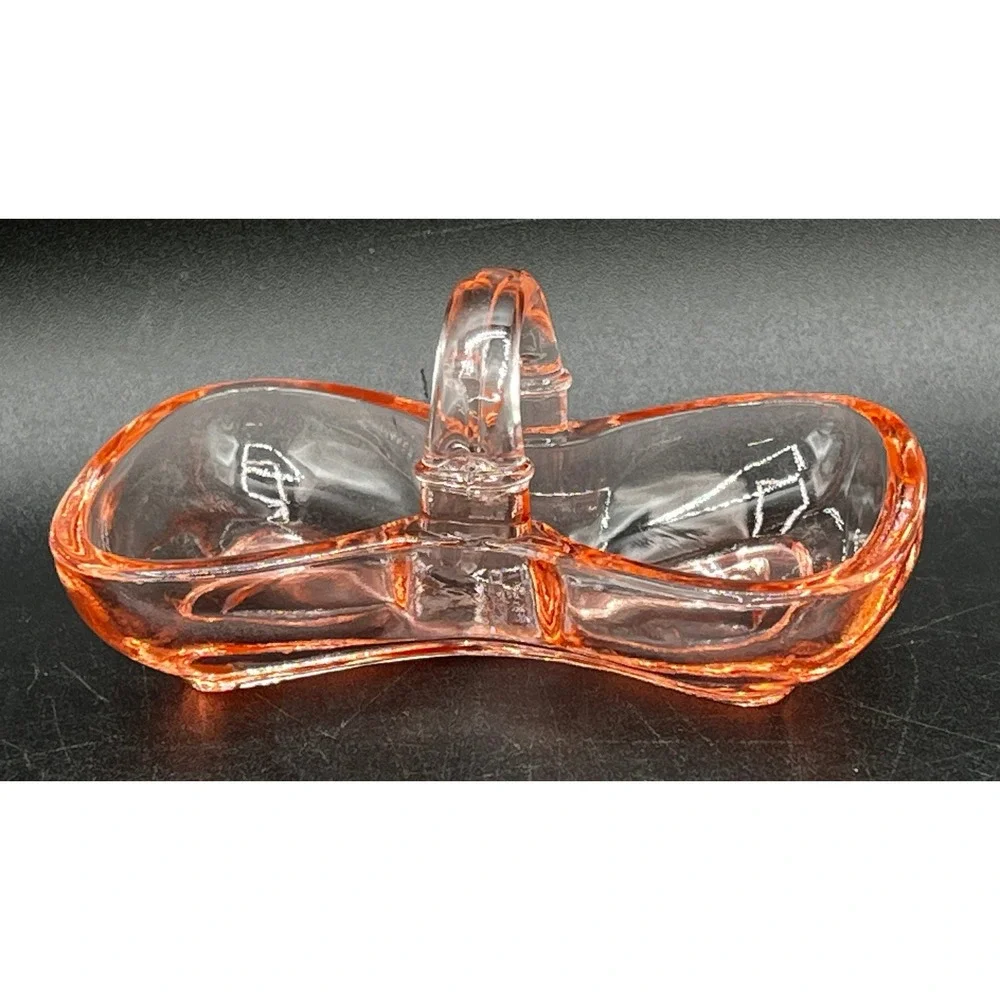 Vtg Heisey Yeoman Pink Depression Glass Bow Tie Flamingo Dish 3.75 x 1.75 in